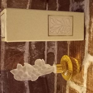 Vintage Avon perfume oil in box